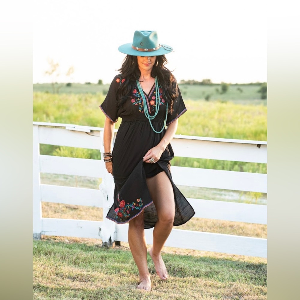 Umgee Black Midi Dress